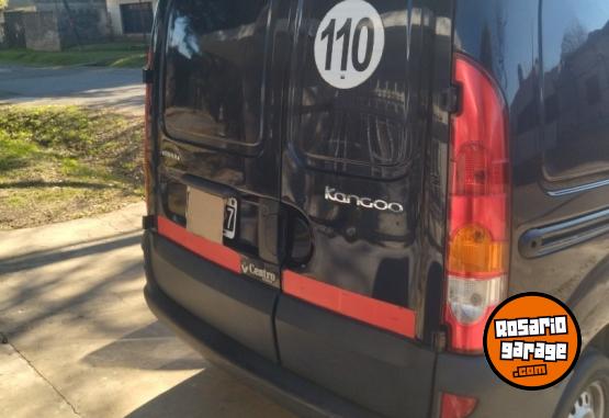 Utilitarios - Renault Kangoo 2014 Nafta 140000Km - En Venta