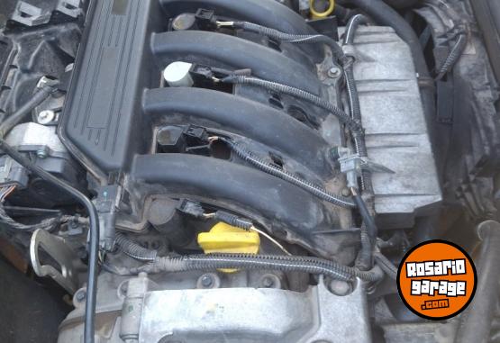 Utilitarios - Renault Kangoo 2014 Nafta 140000Km - En Venta