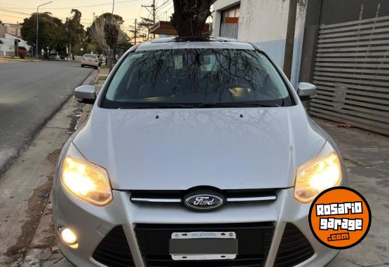 Autos - Ford Focus se plus 2015 Nafta 157000Km - En Venta