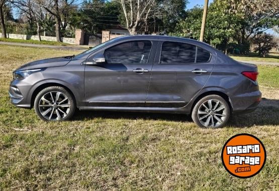 Autos - Fiat Cronos precision 1.8 2021 Nafta 90000Km - En Venta