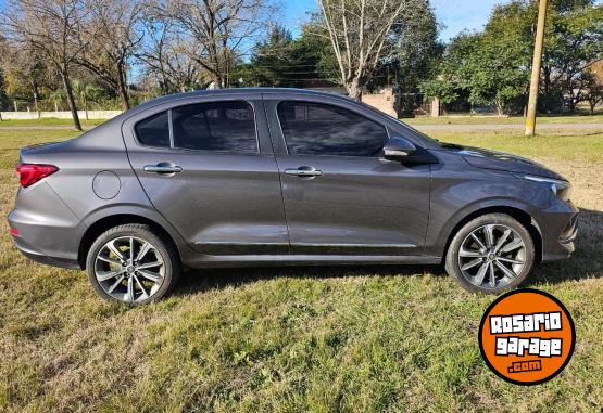 Autos - Fiat Cronos precision 1.8 2021 Nafta 90000Km - En Venta