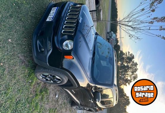Camionetas - Chrysler Jeep Renegade 2016 Nafta 173000Km - En Venta