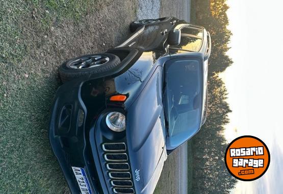 Camionetas - Chrysler Jeep Renegade 2016 Nafta 173000Km - En Venta