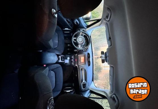 Camionetas - Chrysler Jeep Renegade 2016 Nafta 173000Km - En Venta
