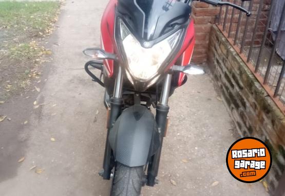 Motos - Bajaj Rouser 2023 Nafta 1500Km - En Venta