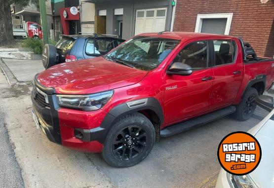 Camionetas - Toyota TOYOTA 2023 HILUX 2.8 DC 2023 Nafta 95000Km - En Venta