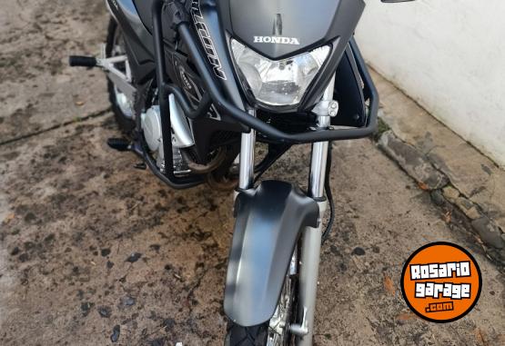 Motos - Honda Nx 400 2014 Nafta 31000Km - En Venta