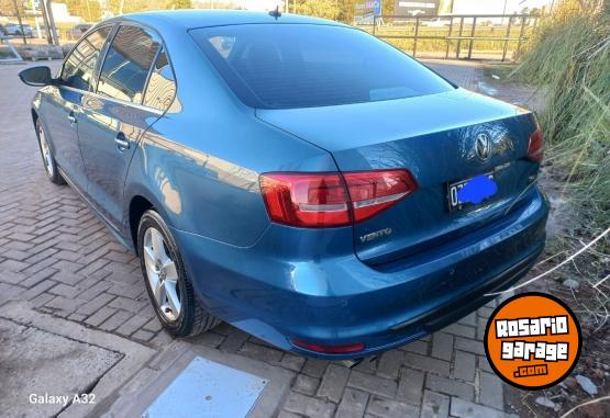 Autos - Volkswagen Vento 2015 Nafta 140000Km - En Venta