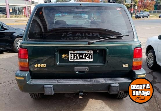 Camionetas - Jeep Grand Cherokee 1993 Nafta 180000Km - En Venta