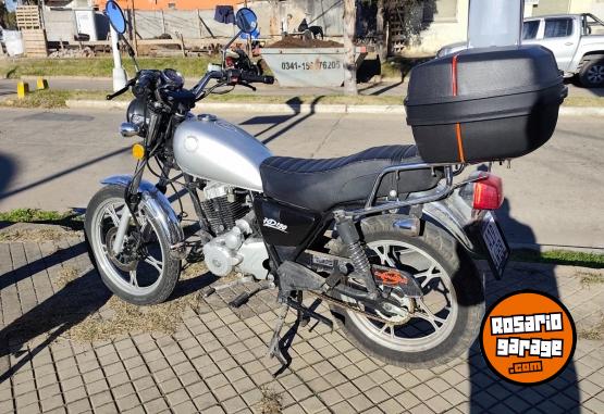 Motos - Mondial HD 150 Custom 2023 Nafta 11700Km - En Venta