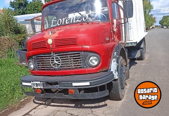 Camiones y Gr�as - Vendo Mercedes 1114 - En Venta