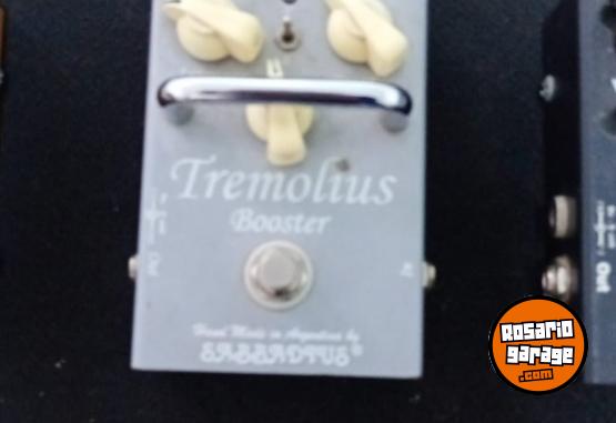 Instrumentos Musicales - Vendo todo! Guitarra + pedales + estuche rigido (leer descripción) - En Venta
