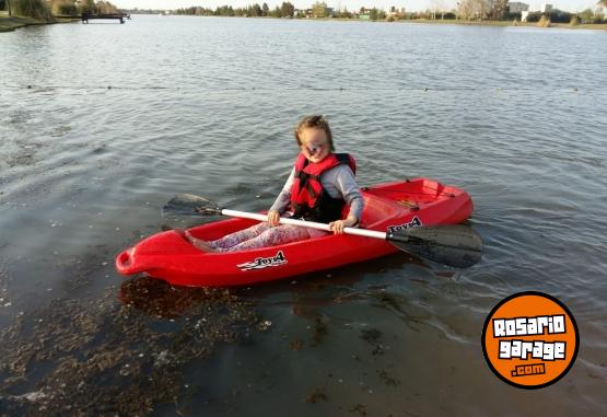 Embarcaciones - KAYAK ROTOMOLDEADO INFANTIL - En Venta