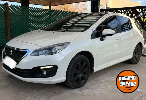 Autos - Peugeot 308 Allure Navegador 2015 Nafta 189000Km - En Venta