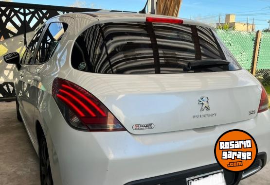 Autos - Peugeot 308 Allure Navegador 2015 Nafta 189000Km - En Venta