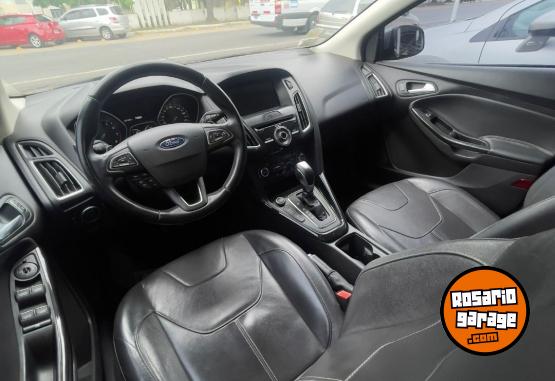 Autos - Ford FOCUS TITANIUM 2.0 2018 Nafta 127000Km - En Venta
