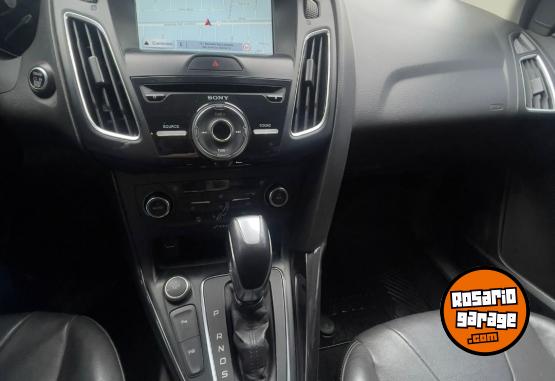 Autos - Ford FOCUS TITANIUM 2.0 2018 Nafta 127000Km - En Venta