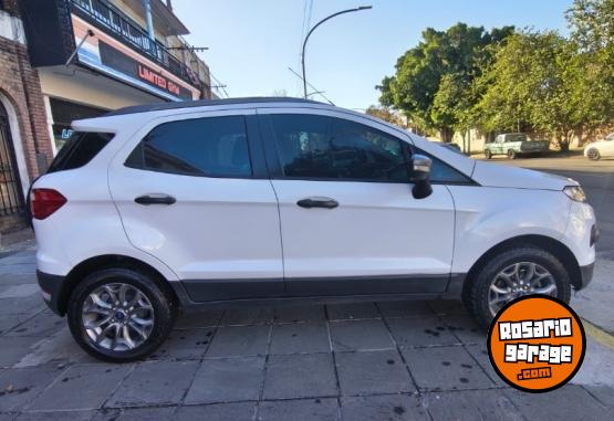 Utilitarios - Ford Ecosport 2017 Nafta 110000Km - En Venta