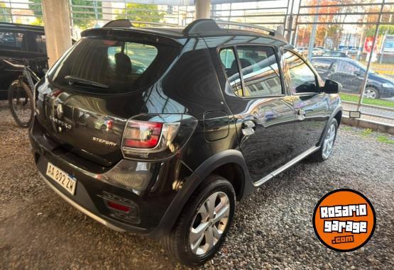 Autos - Renault NUEVO SANDERO STEPWAY PRI 2017 Nafta 127113Km - En Venta