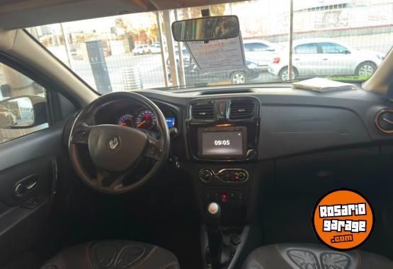 Autos - Renault NUEVO SANDERO STEPWAY PRI 2017 Nafta 127113Km - En Venta