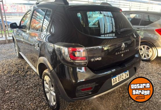 Autos - Renault NUEVO SANDERO STEPWAY PRI 2017 Nafta 127113Km - En Venta