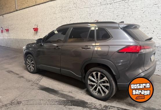 Autos - Toyota Corolla Cross Seg 2021 Nafta 44000Km - En Venta