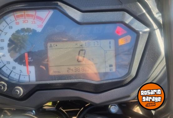 Motos - Benelli TRK 502 X 2020 Nafta 24500Km - En Venta