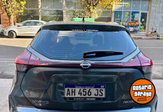Camionetas - Nissan Kicks Exclusive Play CVT 2025 Nafta 7500Km - En Venta