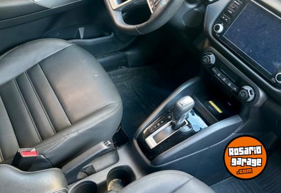 Autos - Nissan Kicks Exclusive Play CVT 2025 Nafta 7500Km - En Venta
