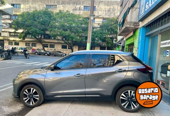 Autos - Nissan Kicks Exclusive Play CVT 2025 Nafta 7500Km - En Venta