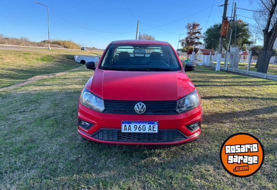 Camionetas - Volkswagen SAVEIRO 2017 Nafta 87000Km - En Venta