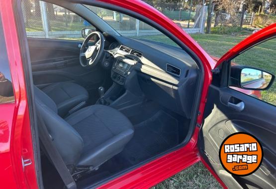 Camionetas - Volkswagen SAVEIRO 2017 Nafta 87000Km - En Venta
