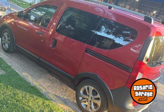 Utilitarios - Renault Kangoo 1.6 Sce Stepway L1 2022 Nafta 80000Km - En Venta