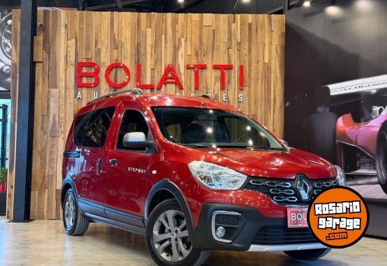 Utilitarios - Renault Kangoo 1.6 Sce Stepway L1 2022 Nafta 121000Km - En Venta