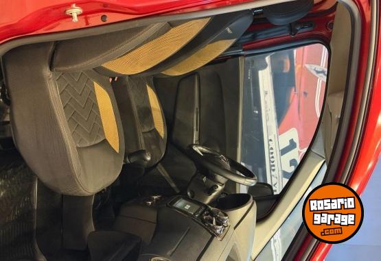 Utilitarios - Renault Kangoo 1.6 Sce Stepway L1 2022 Nafta 121000Km - En Venta