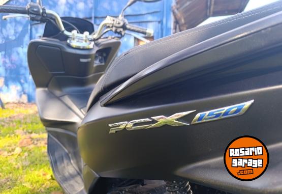 Motos - Honda Pcx 150 cc 2017 Nafta 13800Km - En Venta