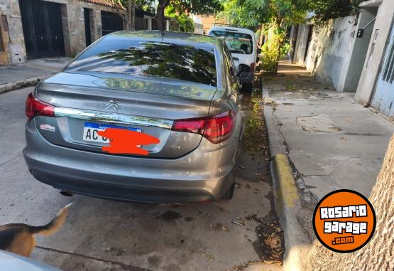 Autos - Citroen C4 lounge 2018 Diesel 114000Km - En Venta