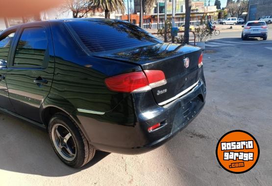 Autos - Fiat Siena ex 2010 GNC 100000Km - En Venta