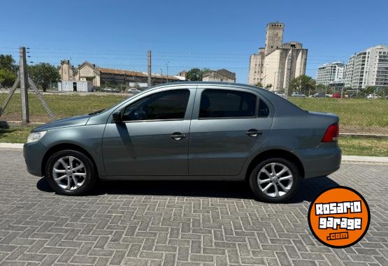 Autos - Volkswagen VOYAGE 2011 Nafta 120000Km - En Venta