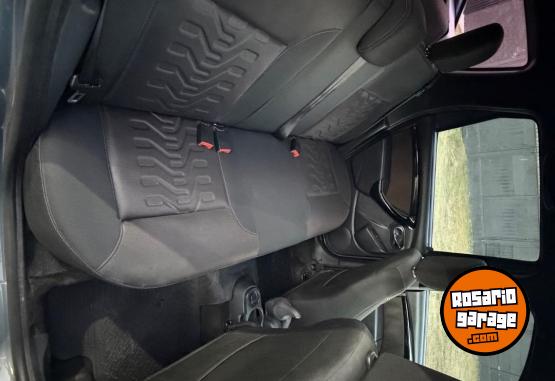 Autos - Renault Duster 2017 Nafta 105000Km - En Venta