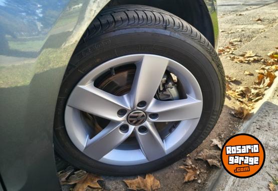 Autos - Volkswagen Vento 2013 2013 Nafta 39000Km - En Venta