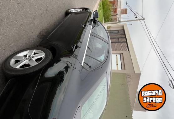 Autos - Volkswagen Vento 2016 Nafta 140000Km - En Venta