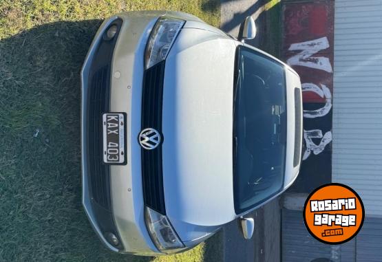 Autos - Volkswagen Vento 2011 Nafta 141000Km - En Venta