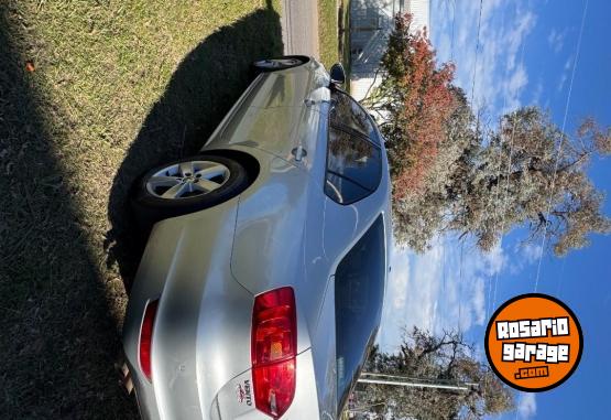 Autos - Volkswagen Vento 2011 Nafta 141000Km - En Venta