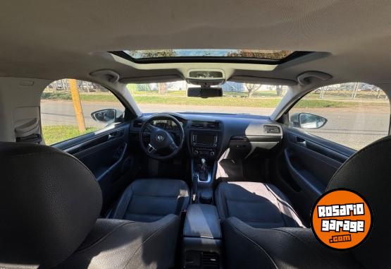 Autos - Volkswagen Vento 2011 Nafta 141000Km - En Venta