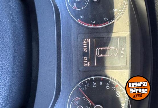Autos - Volkswagen Vento 2011 Nafta 141000Km - En Venta