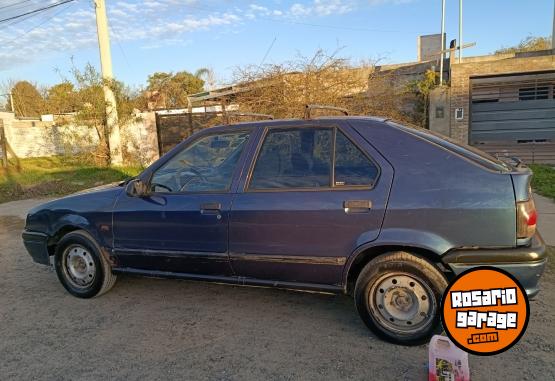 Autos - Renault 19 1997 GNC 111111Km - En Venta