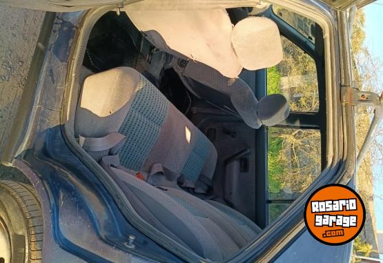 Autos - Renault 19 1997 GNC 111111Km - En Venta