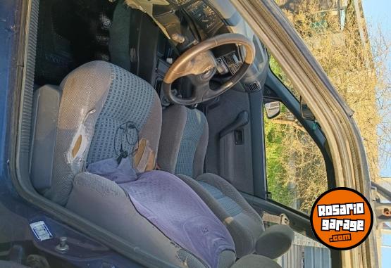 Autos - Renault 19 1997 GNC 111111Km - En Venta