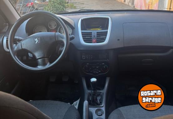 Autos - Peugeot Peugeot 207 2014 Nafta 104000Km - En Venta